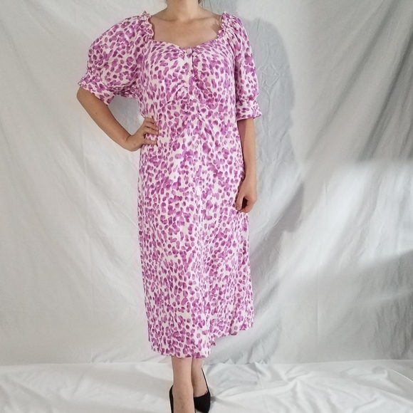 Beautiful woman's Summer dress - Picture 1 of 10